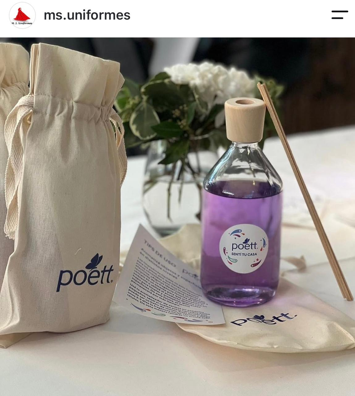 Presentación de Poett con bolsa de tela personalizada y producto